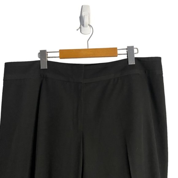 Nine West Women's Black High Waisted Capri Dress Pant - Picture 2 of 7